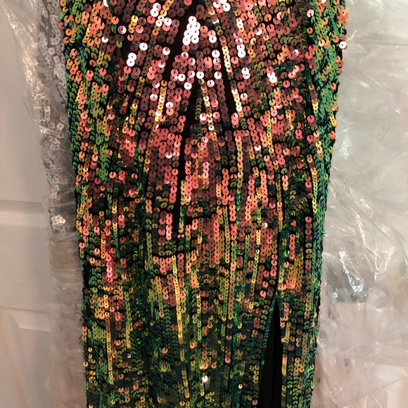 Sequin Gown - Picture 4 of 8